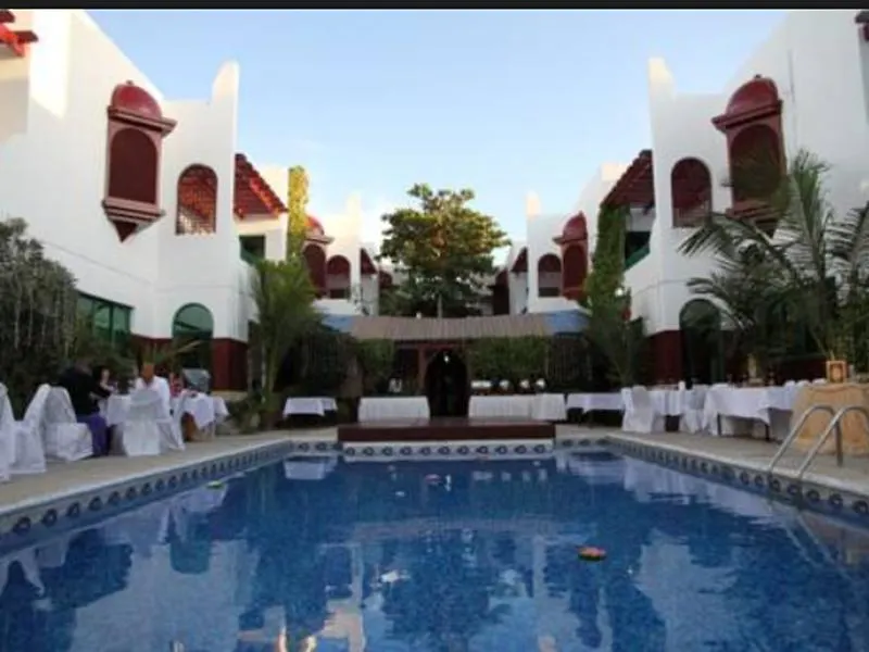 Oyo 168 Al Raha Hotel Apartments Sharjah 2*,