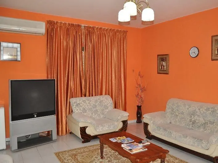 Oyo 168 Al Raha Hotel Apartments Sharjah